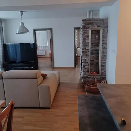 Apartman Michell, Panorama Dóval